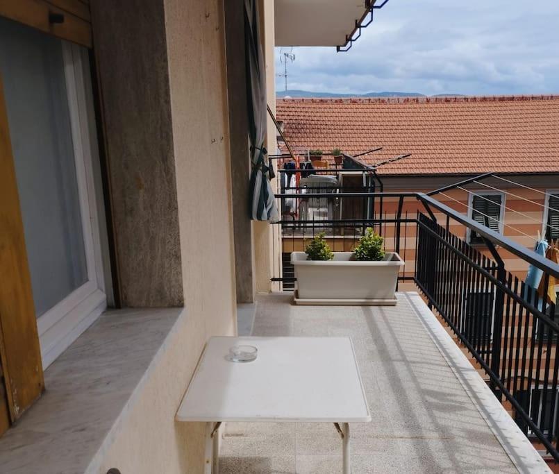 Loano Mare Apartamento Exterior foto