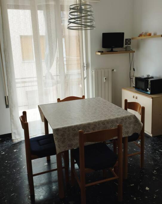 Loano Mare Apartamento Exterior foto