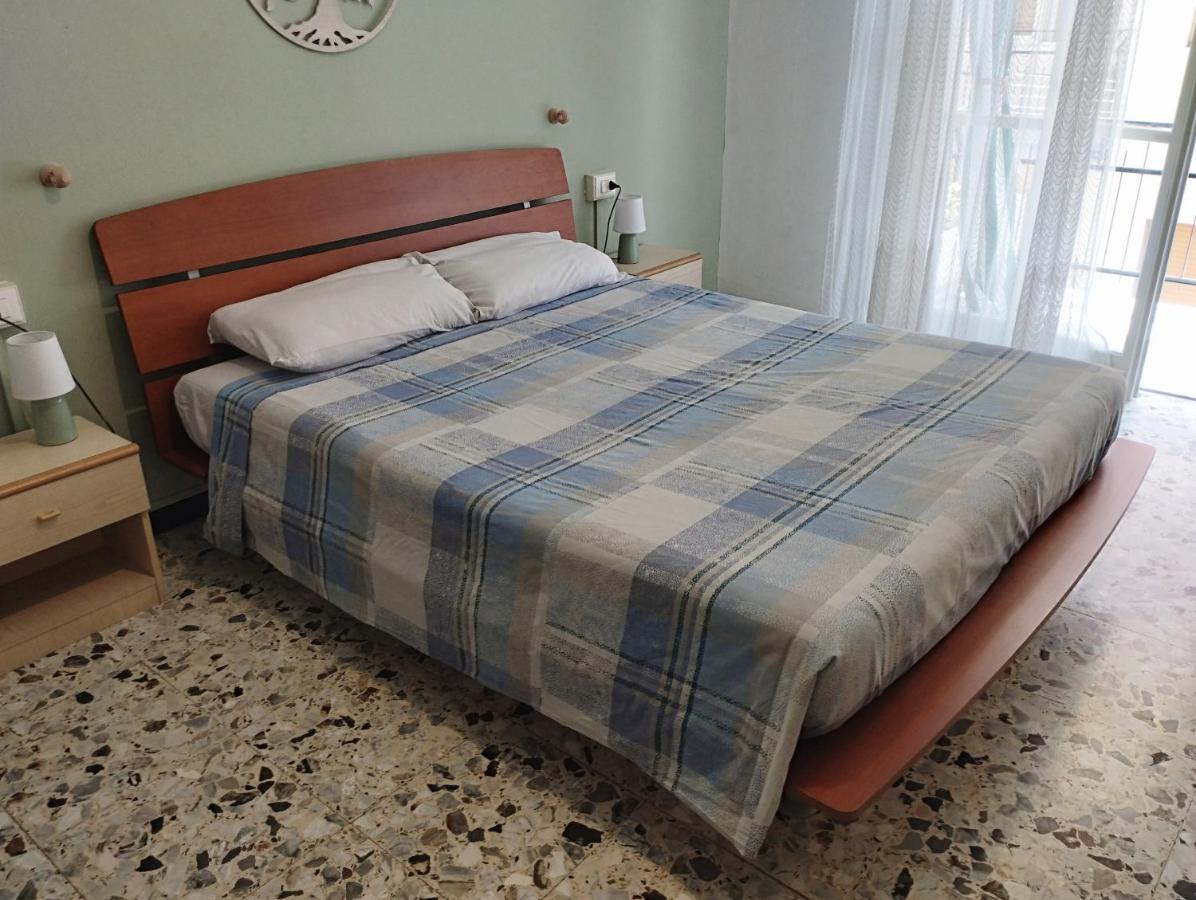 Loano Mare Apartamento Exterior foto